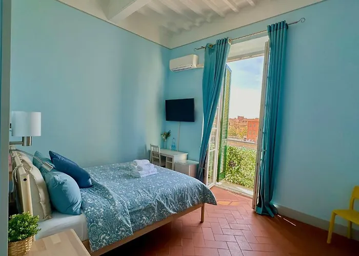 Le Stanze Di Piazza Cairoli 4* Pisa