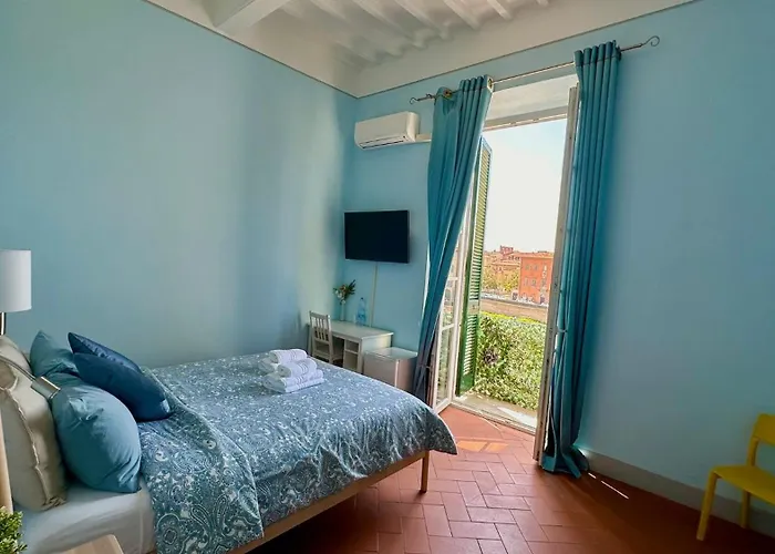 Le Stanze Di Piazza Cairoli Bed and breakfast Pisa