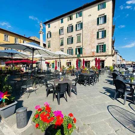-di Piazza Cairoli Bed & Breakfast Pisa