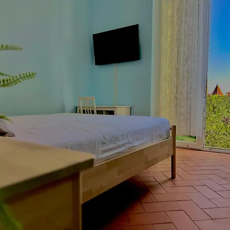 -di Piazza Cairoli Pisa