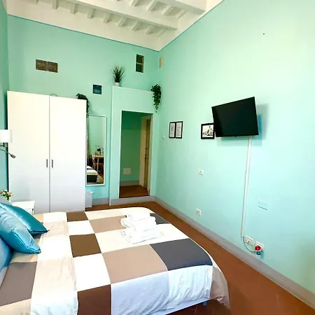 -di Piazza Cairoli Pisa