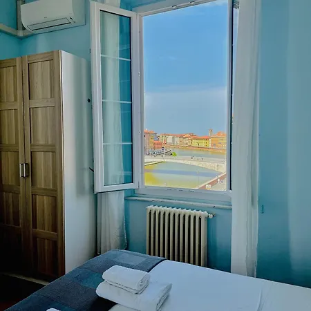 -di Piazza Cairoli 4* Pisa