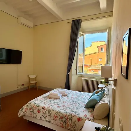 Le Stanze Di Piazza Cairoli 피사